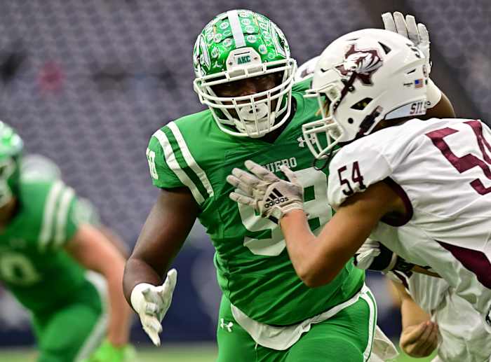 Silsbee vs Cuero December 2, 2022 Photo-Tom Dendy48